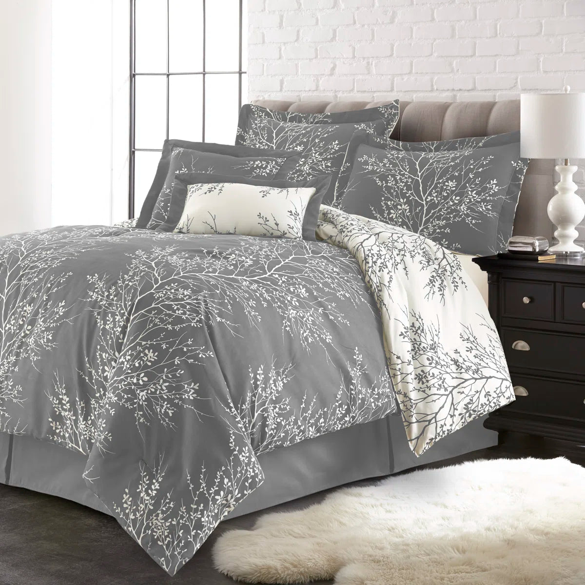 Foliage Reversible Comforter Set