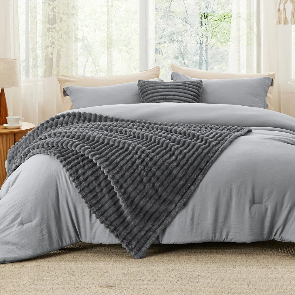 King Comforter Set 5 Pieces - Bed in a Bag with Fleece Throw Blanket and Decorative Pillow, Lightweight Bedding Comforter Sets, All Season Bedding, Dark Grey