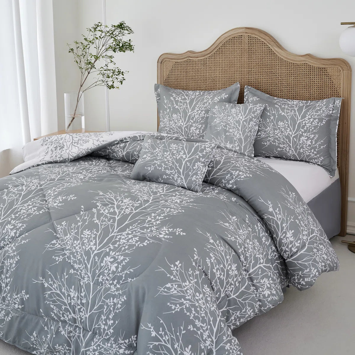 Foliage Reversible Comforter Set
