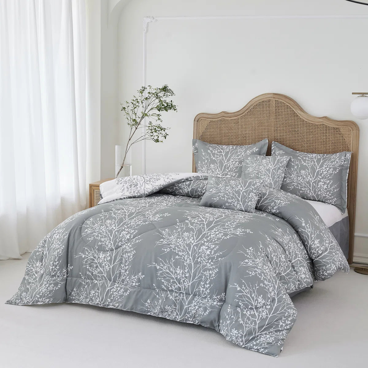 Foliage Reversible Comforter Set