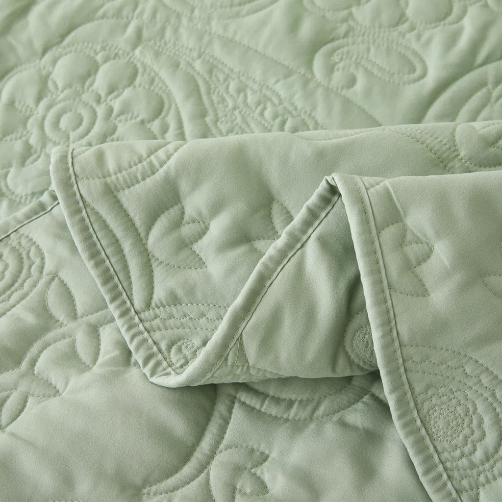 Microfiber Reversible Oversized 3 Piece Coverlet, Bedspread Set