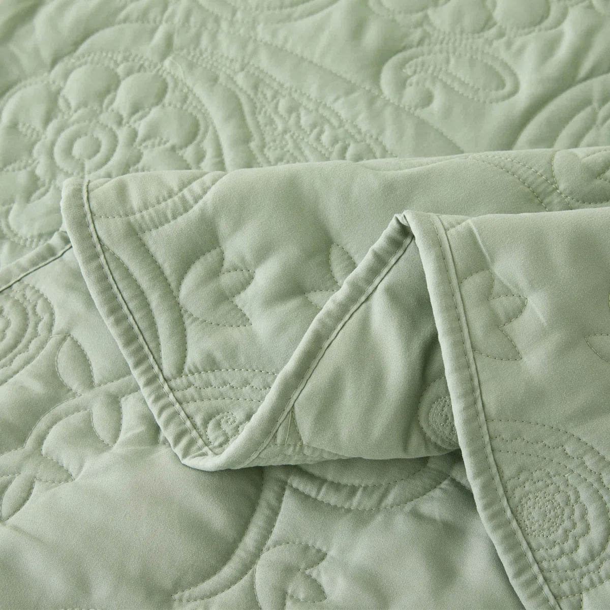 Microfiber Reversible Oversized 3 Piece Coverlet, Bedspread Set